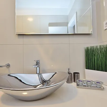 Luxury Marija Daire Sukošan