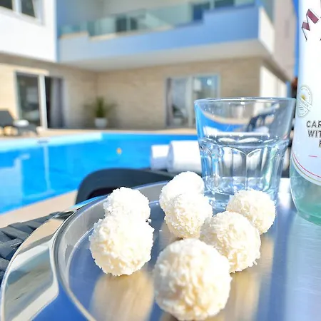 Luxury Marija Apartment Sukošan