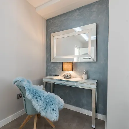 Luxury Marija 아파트