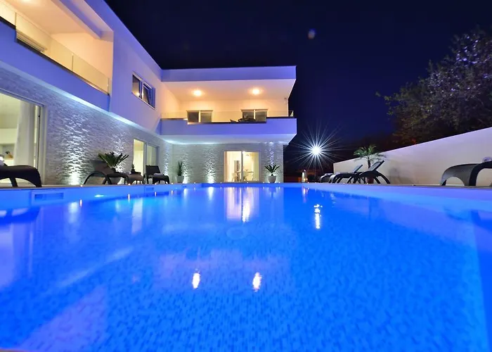 Luxury Marija 아파트