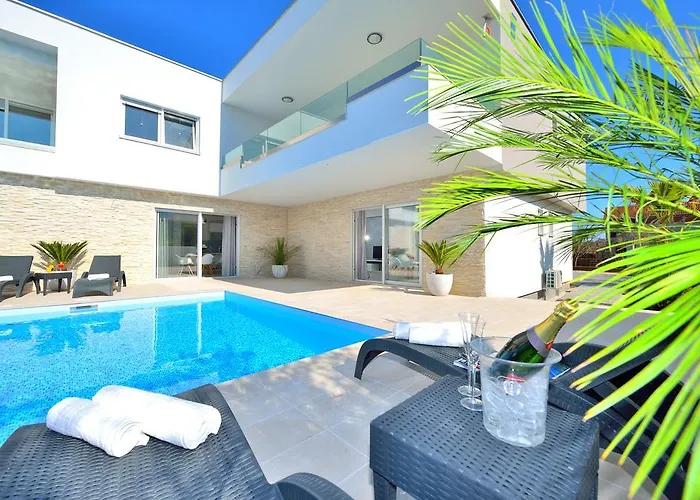 Luxury Marija 아파트