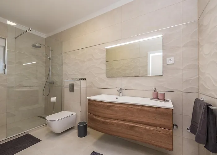 Luxury Marija 아파트 Sukošan