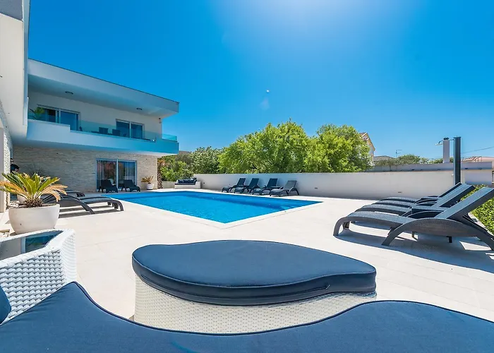 Luxury Marija 아파트 *